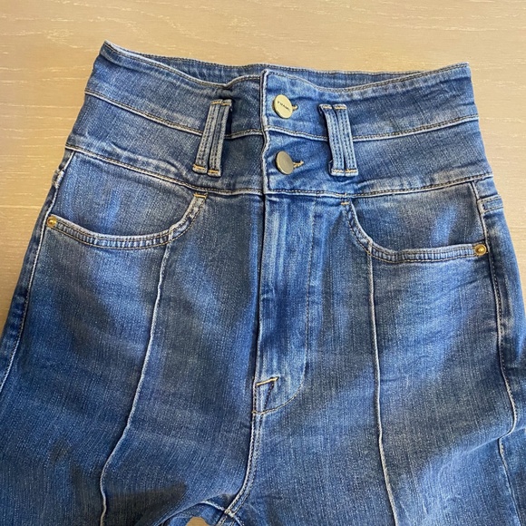 FRAME flare jeans with extended waistband & stretch., size 25 - Picture 3 of 13